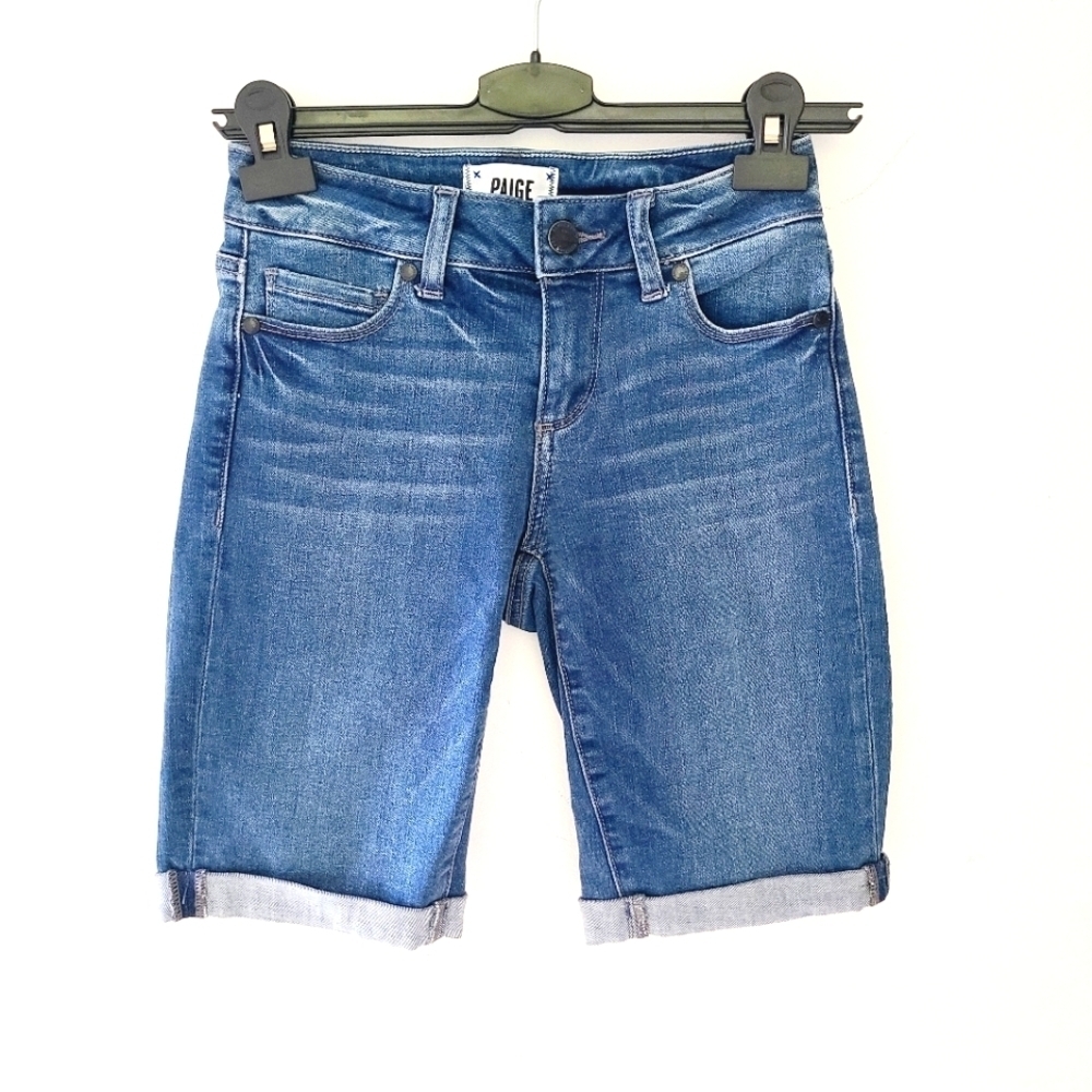NWT PAIGE Jax knee short mid-rise short jeans, transcend vintage